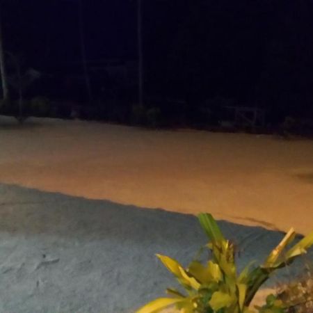 Mazza Nur Motel Pantai Cenang  Exterior foto